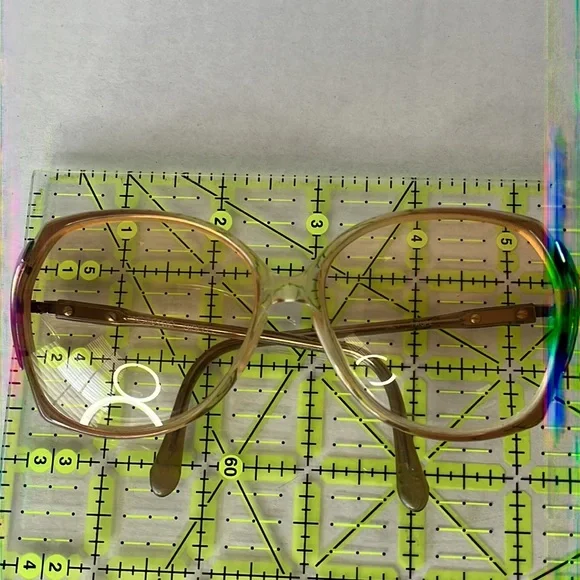 Italian 70’s Vibe Vintage Eye Glasses - Picture 10 of 10